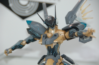 Illustration for article titled Quick! Zone of the Enders or Miku Hatsune Figures? Which Do You Want?